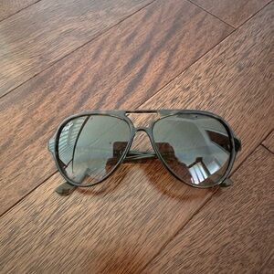 RAY Ban aviators in polished Havana